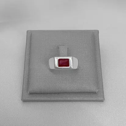 ANEL QUADRADO EMBUTIDO VERMELHO