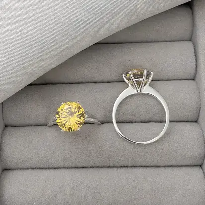 ANEL SOLITARIO ZIRCONIA AMARELO 9 MM