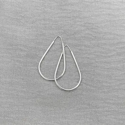 ARGOLA GOTA FIO REDONDO 4,3CM 2MM
