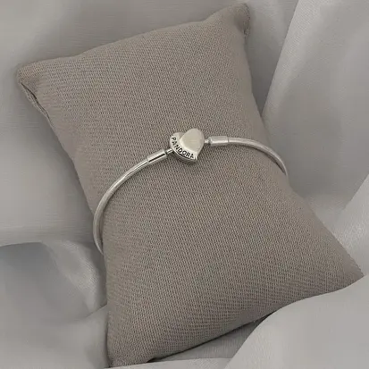 BRACELETE PANDORA CORAÇÃO LISO LADO ESCRITO