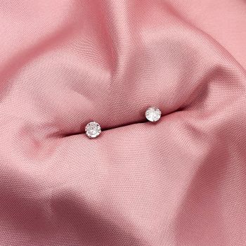 Brinco Zirconia 5mm
