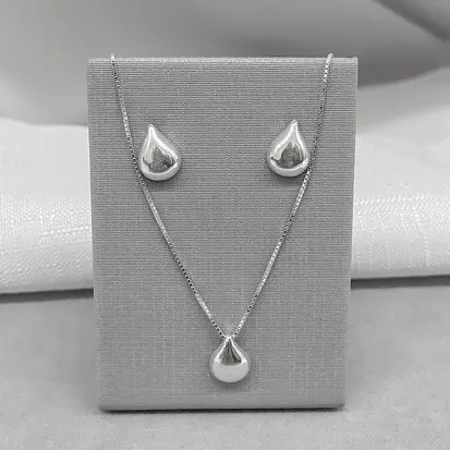 CONJUNTO GOTA P